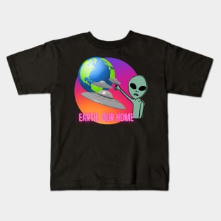 Earth, our home Kids T-Shirt